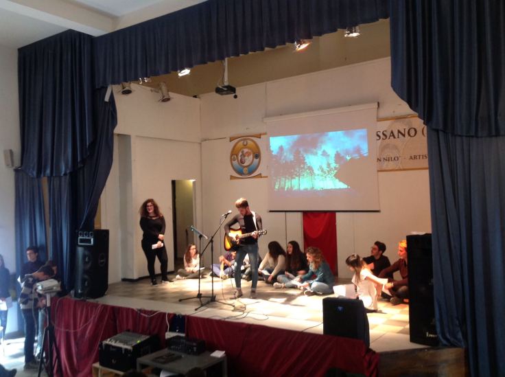 whatsapp-image-2016-11-06-at-12-18-41